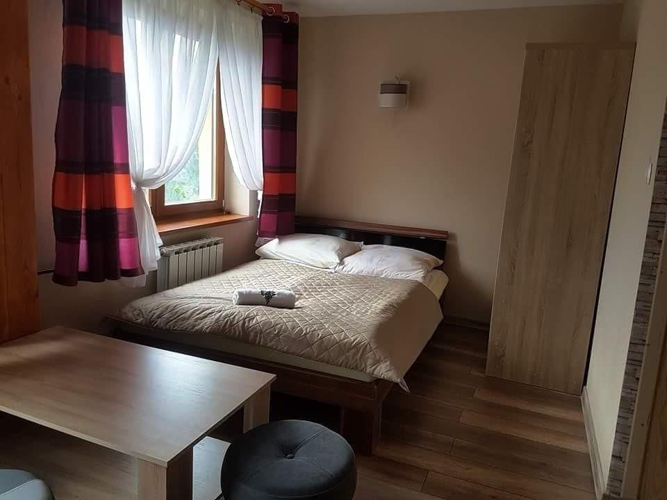 Pod Tatrami Bed & Breakfast Буковина Татжанска Екстериор снимка