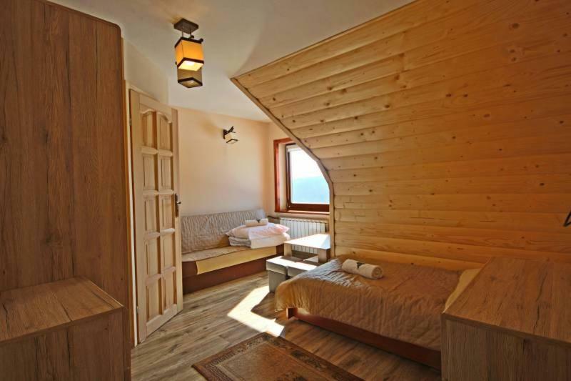Pod Tatrami Bed & Breakfast Буковина Татжанска Екстериор снимка