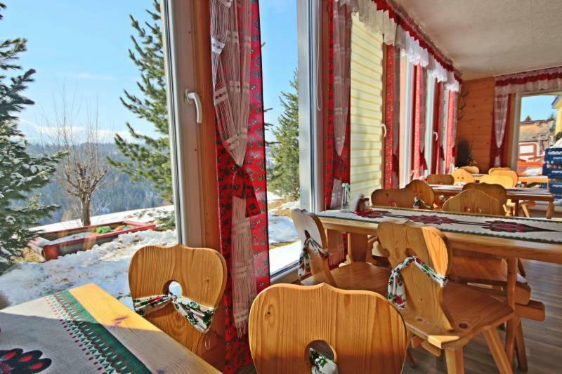 Pod Tatrami Bed & Breakfast Буковина Татжанска Екстериор снимка